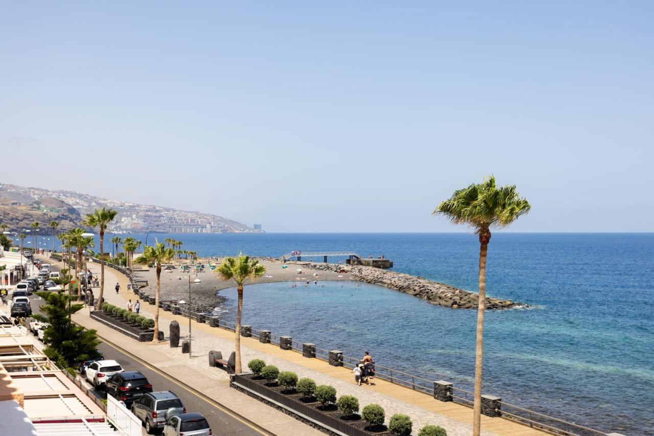 Apartment Home2book Stunning Sea Front Caletillas, Pool